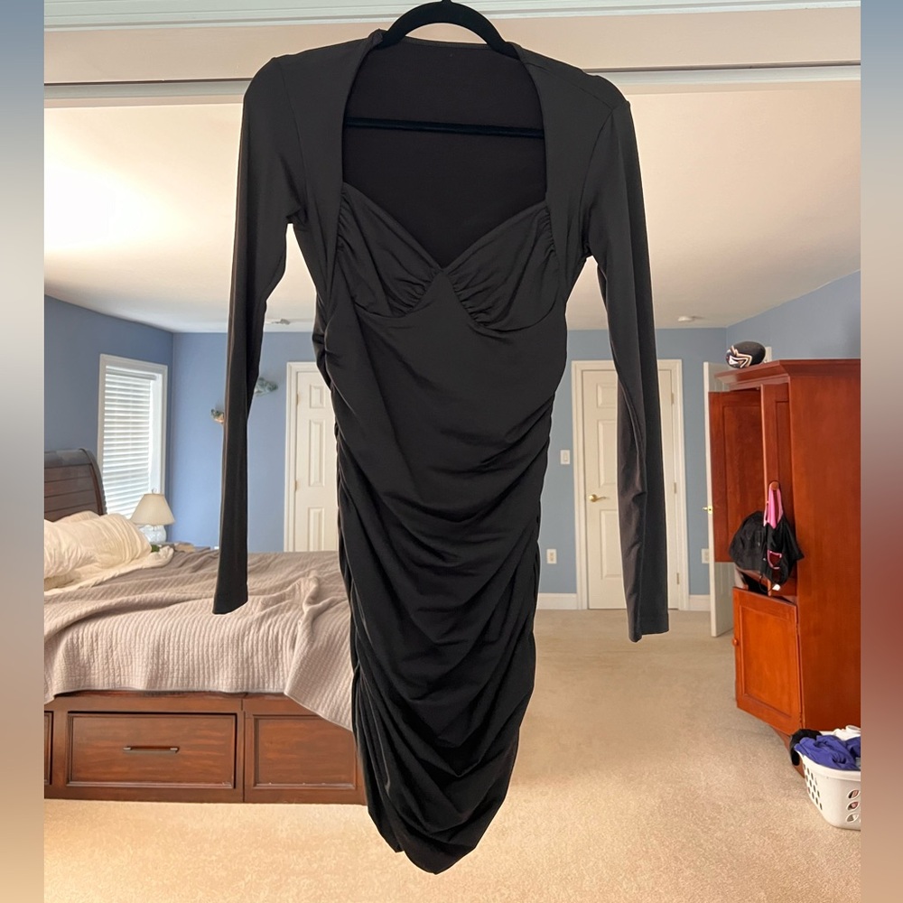 BLACK MINI DRESS